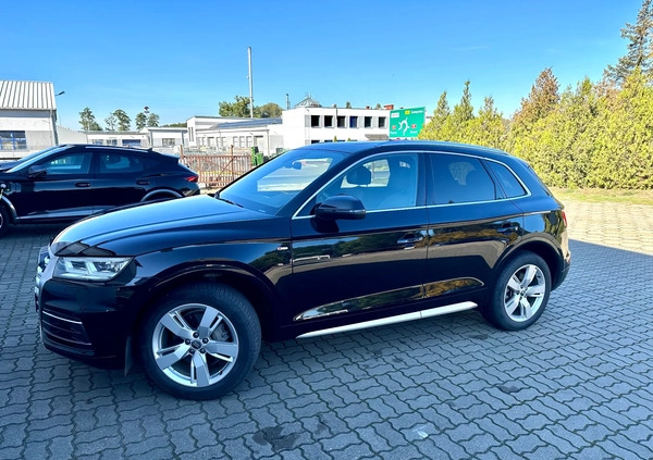 Audi Q5 cena 116900 przebieg: 72000, rok produkcji 2018 z Słupca małe 436